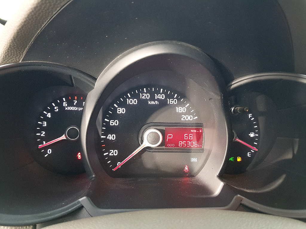 Used Korean vehicle on a dealer lot in South Korea