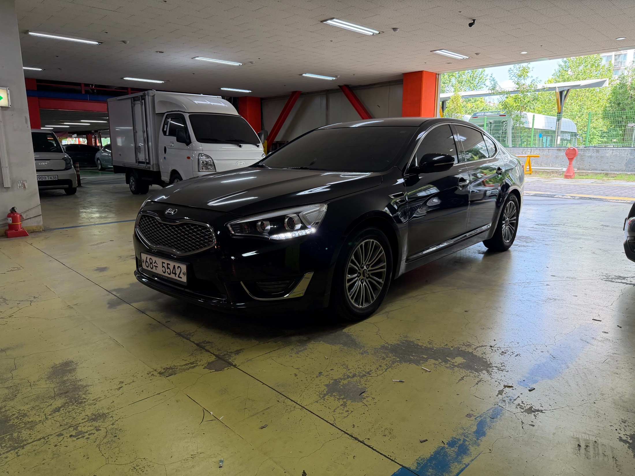 Used Korean vehicle on a dealer lot in South Korea