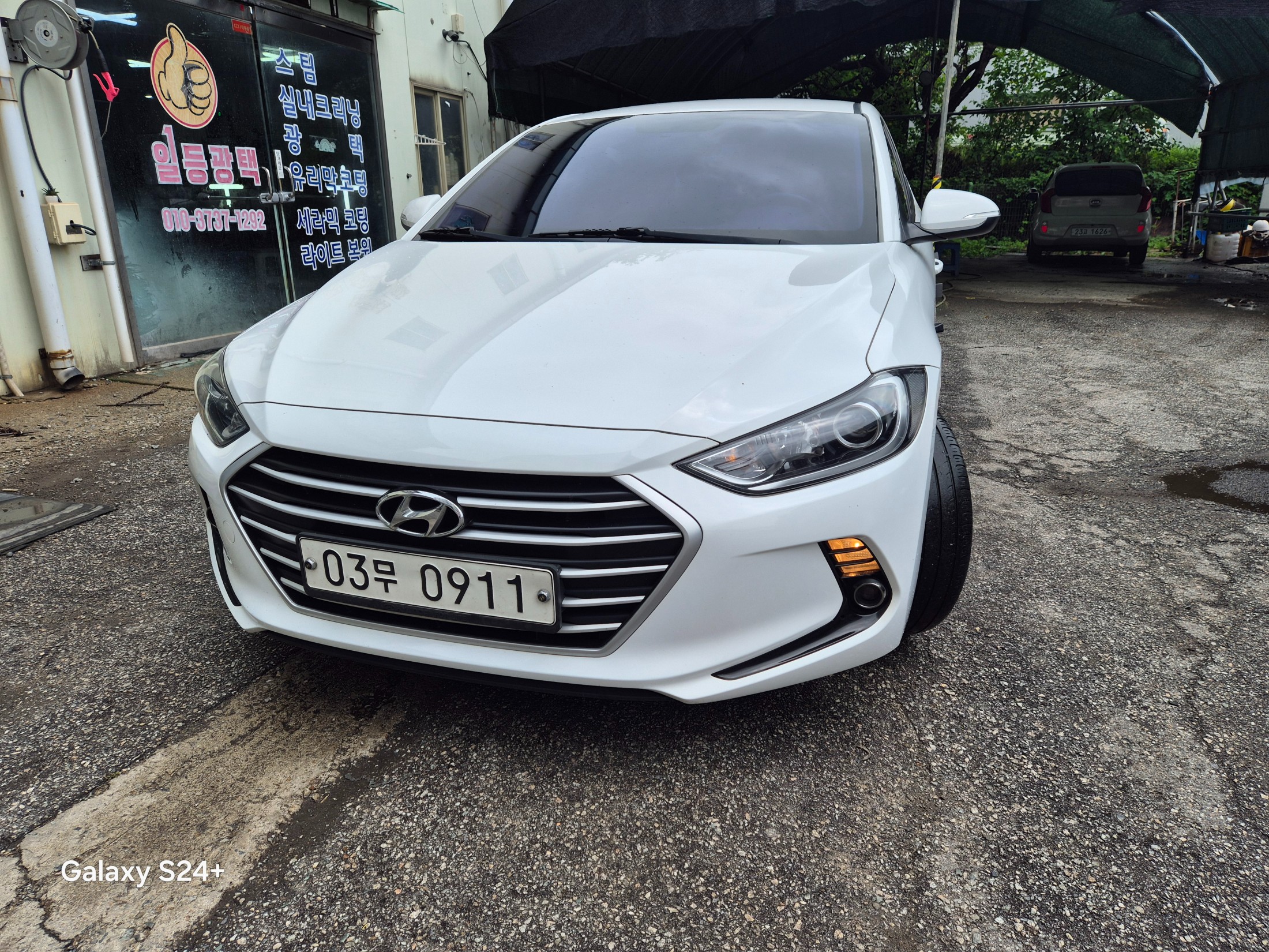 Used Korean vehicle on a dealer lot in South Korea