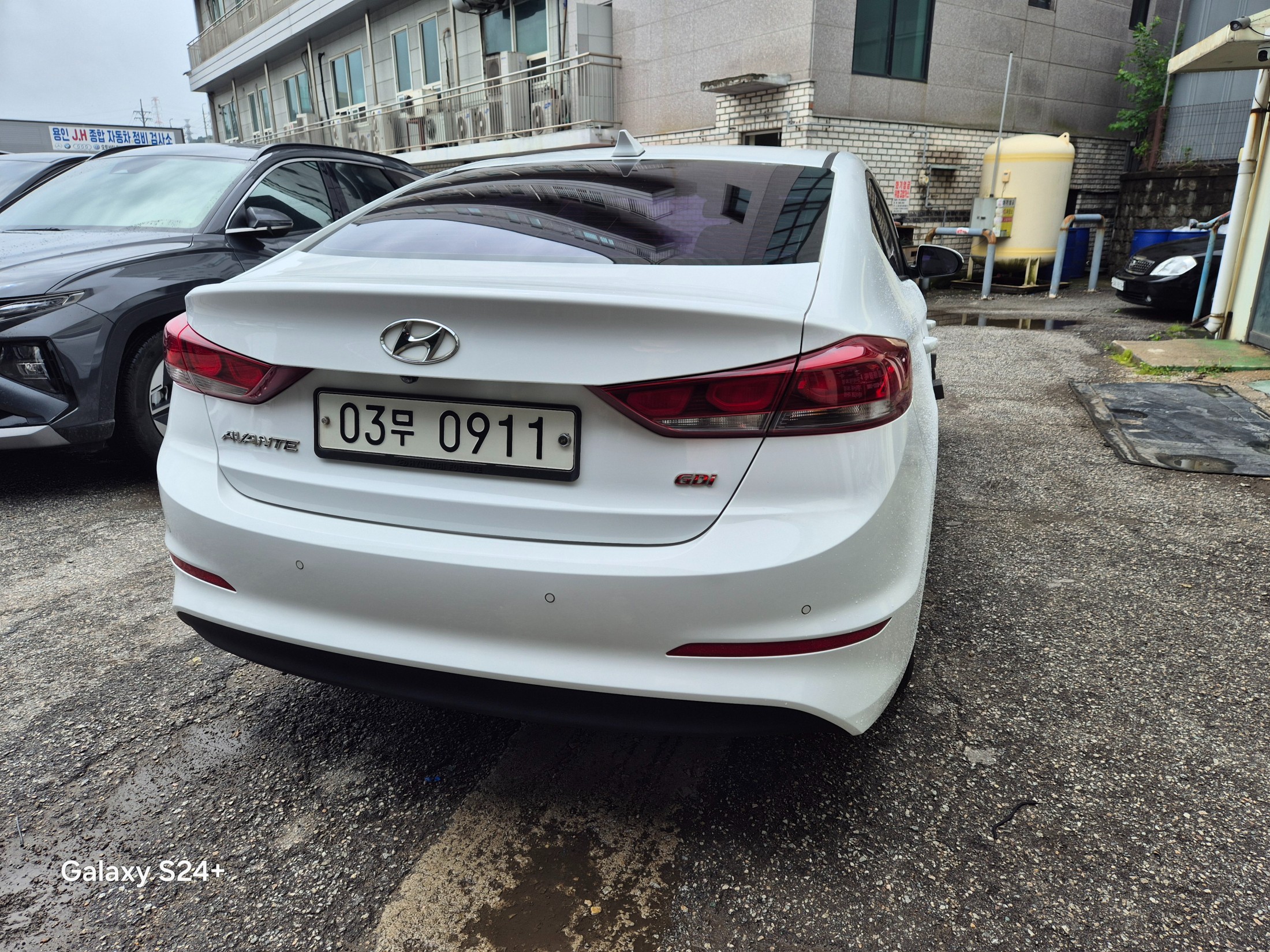 Used Korean vehicle on a dealer lot in South Korea